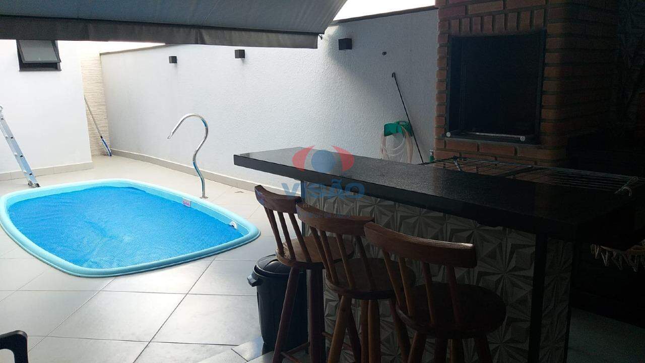 Casa em condomínio à venda no Jardim Mantova: