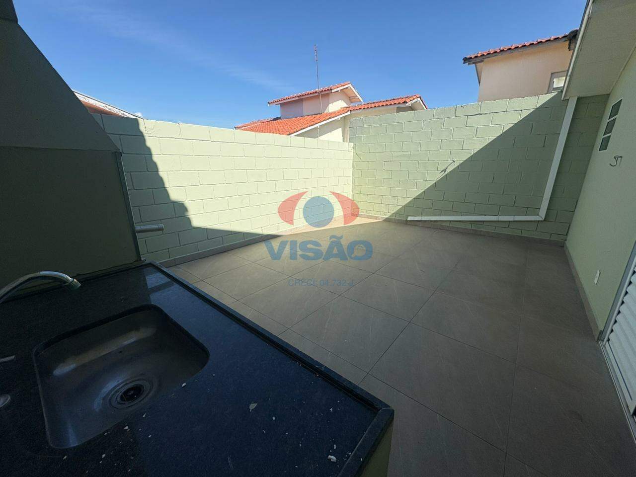 Casa em condomínio à venda no Jardim Panorama: 