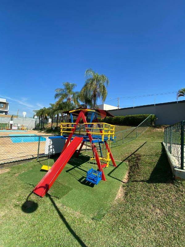 Casa em condomínio à venda no Jardim Panorama: 