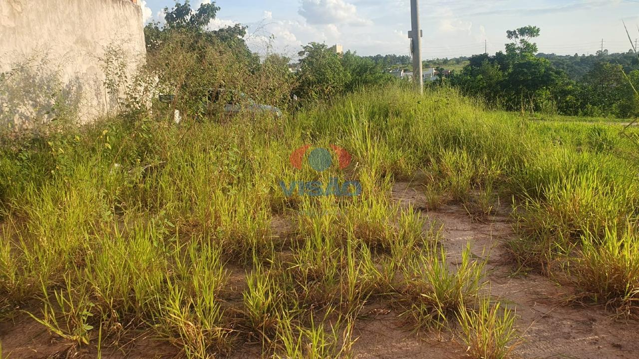 Terreno à venda no Jardim das Maritacas: 