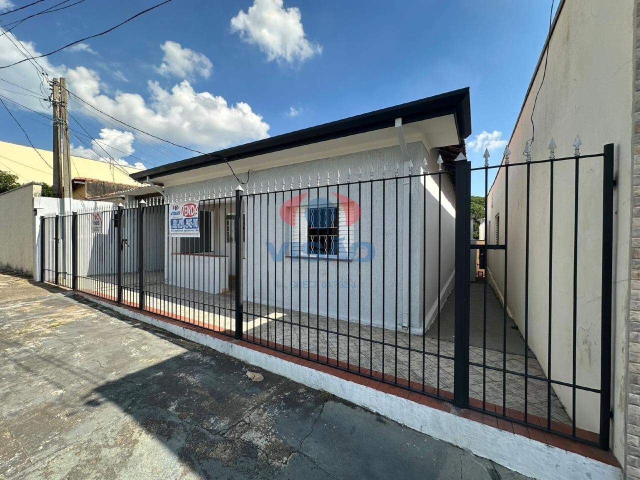 Casa à venda no Vila Teixeira: 