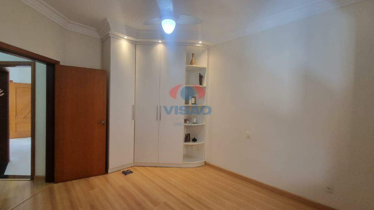 Casa - Sobrado à venda no Jardim Dom Bosco: 