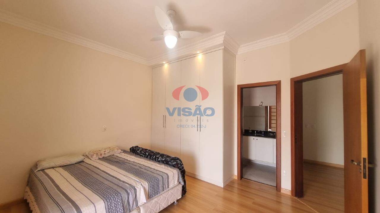 Casa - Sobrado à venda no Jardim Dom Bosco: 