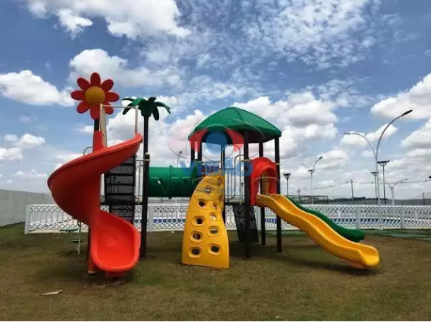 Terreno em condomínio à venda no Jardim Residencial Dona Maria José: 
