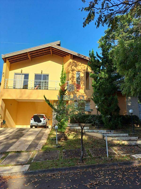 Casa em condomínio à venda no Jardim Portal de Itaici: 