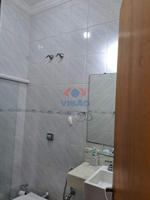 Casa em condomínio à venda no Jardim Portal de Itaici: 