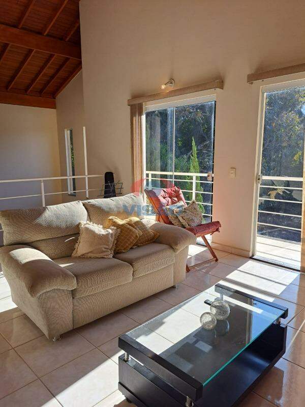 Casa em condomínio à venda no Jardim Portal de Itaici: 