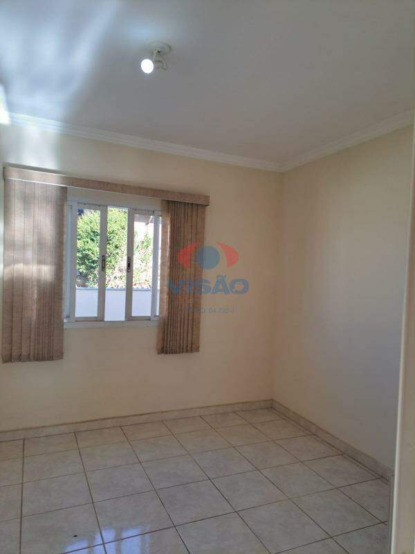 Casa em condomínio à venda no Jardim Portal de Itaici: 