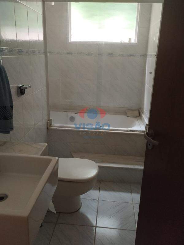 Casa em condomínio à venda no Jardim Portal de Itaici: 
