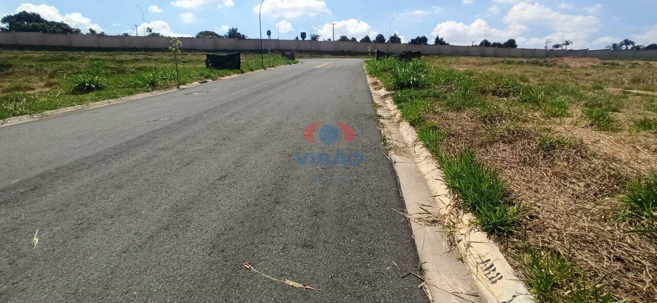 Terreno em condomínio à venda no Jardim Casablanca: 