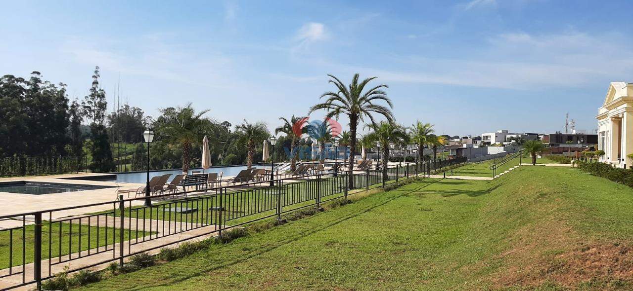Terreno em condomínio à venda no Parque Villa dos Pinheiros: 