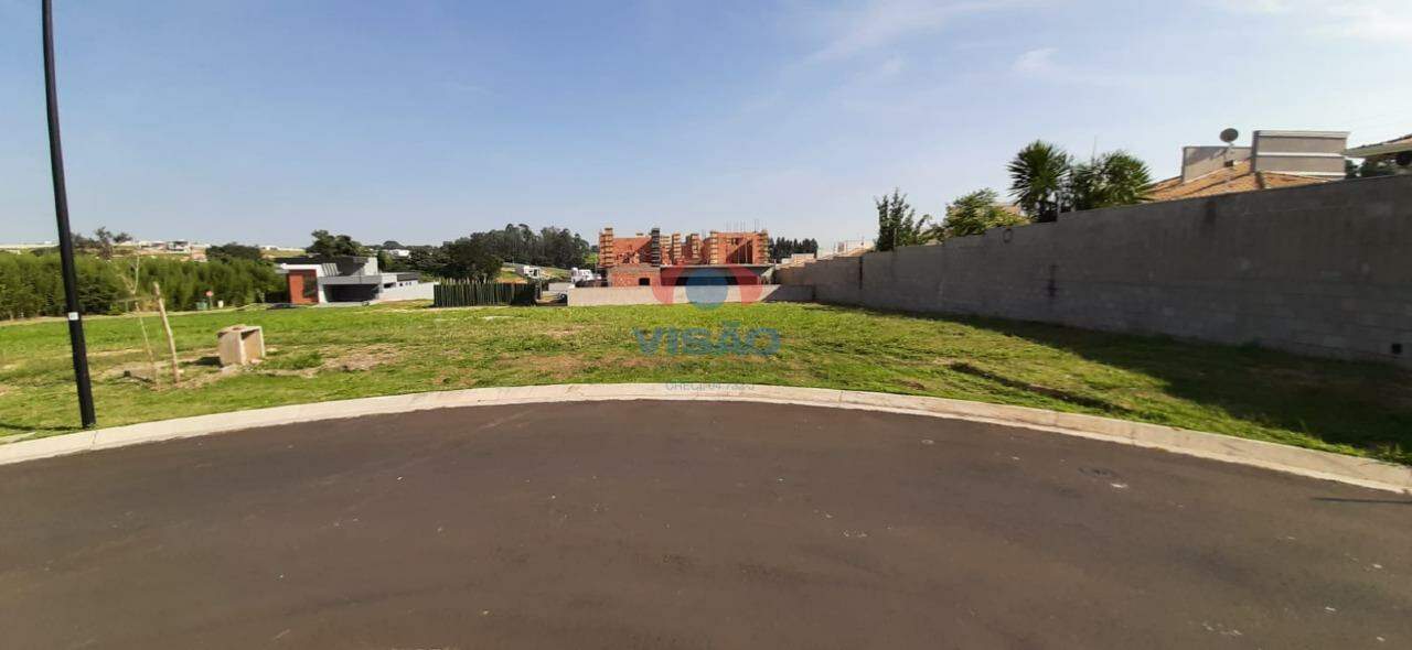 Terreno em condomínio à venda no Parque Villa dos Pinheiros: