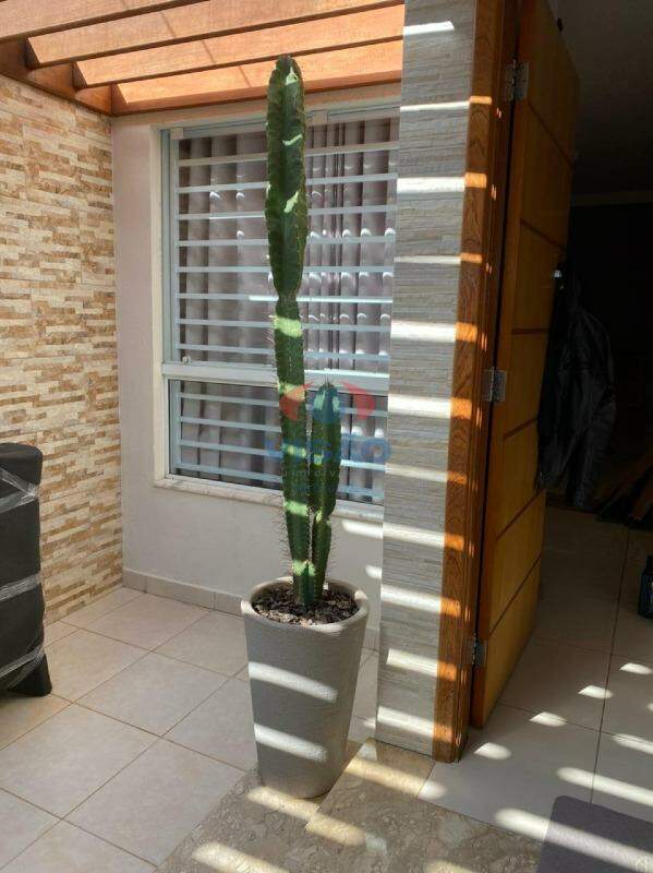 Casa à venda no Jardim dos Colibris: