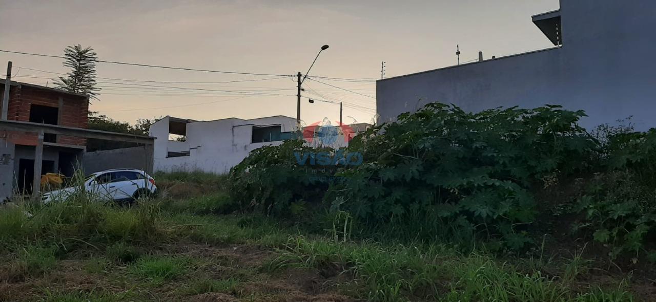 Terreno à venda no Jardim Moriyama: 