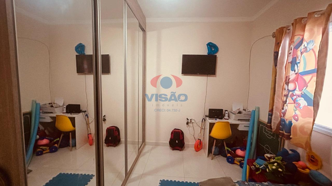 Casa à venda no Jardim Monte Carlo: 