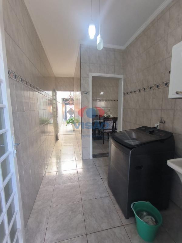 Casa - Sobrado à venda no Jardim do Valle II: 