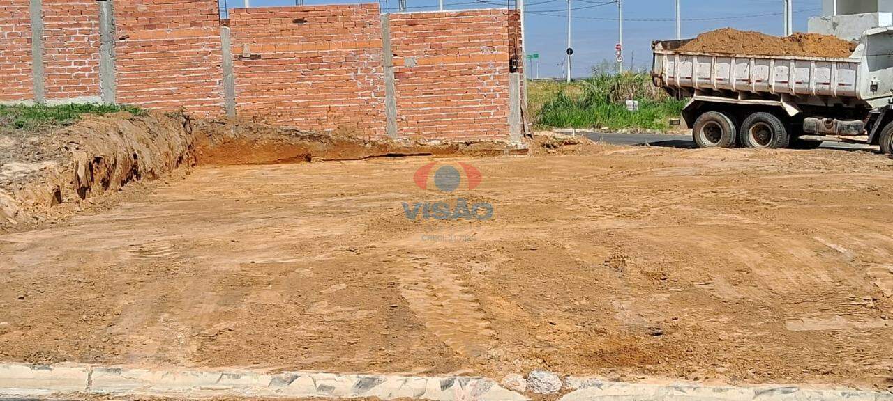 Terreno à venda no Parque Barnabé: 