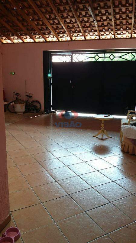 Casa à venda no Salto de São José: 