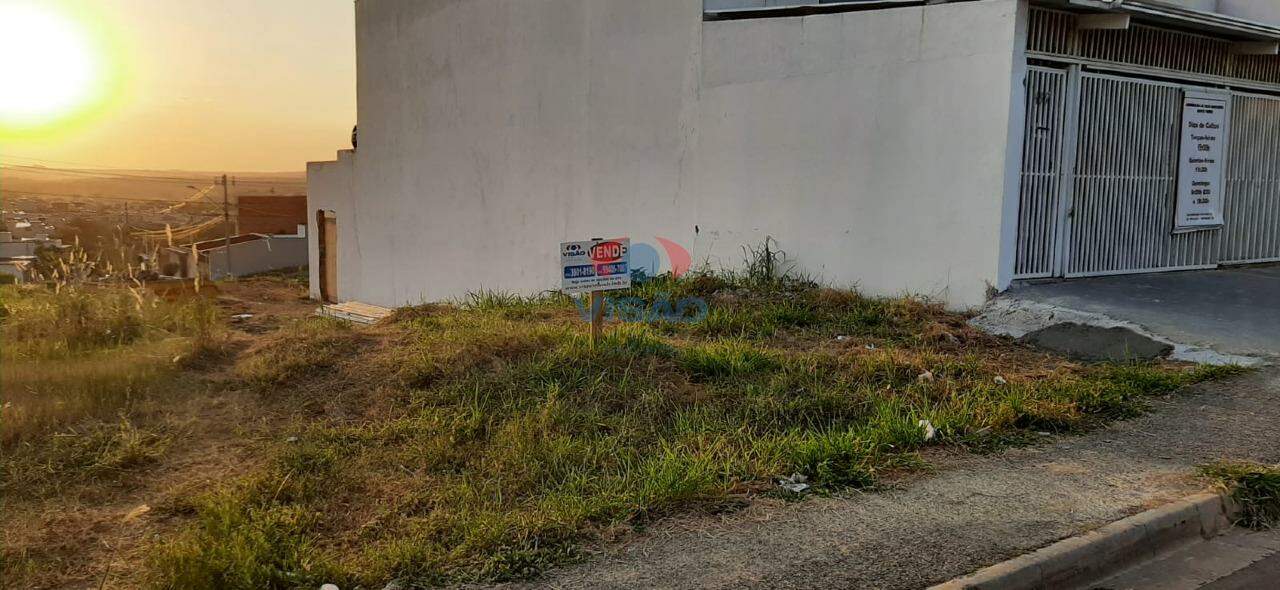 Terreno à venda no Jardim Moriyama: 