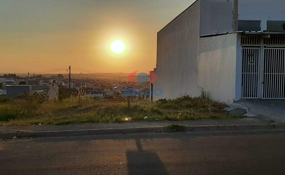 Terreno à venda no Jardim Moriyama: 