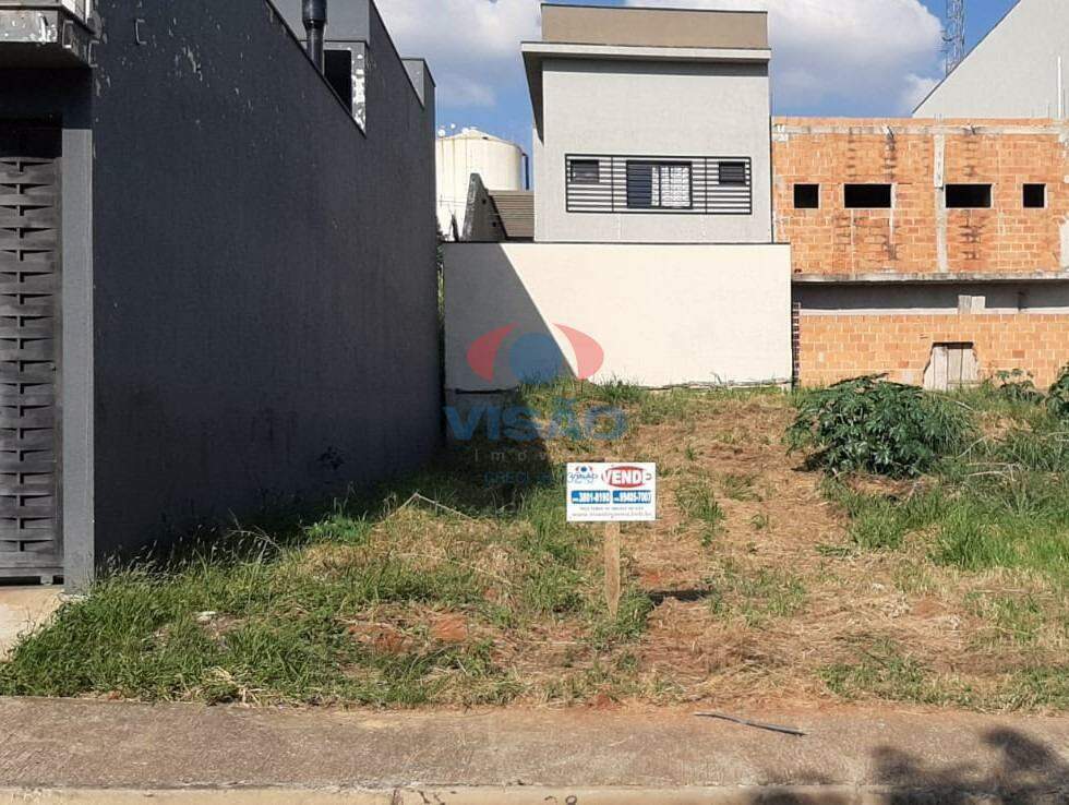 Terreno à venda no Jardim Moriyama: 