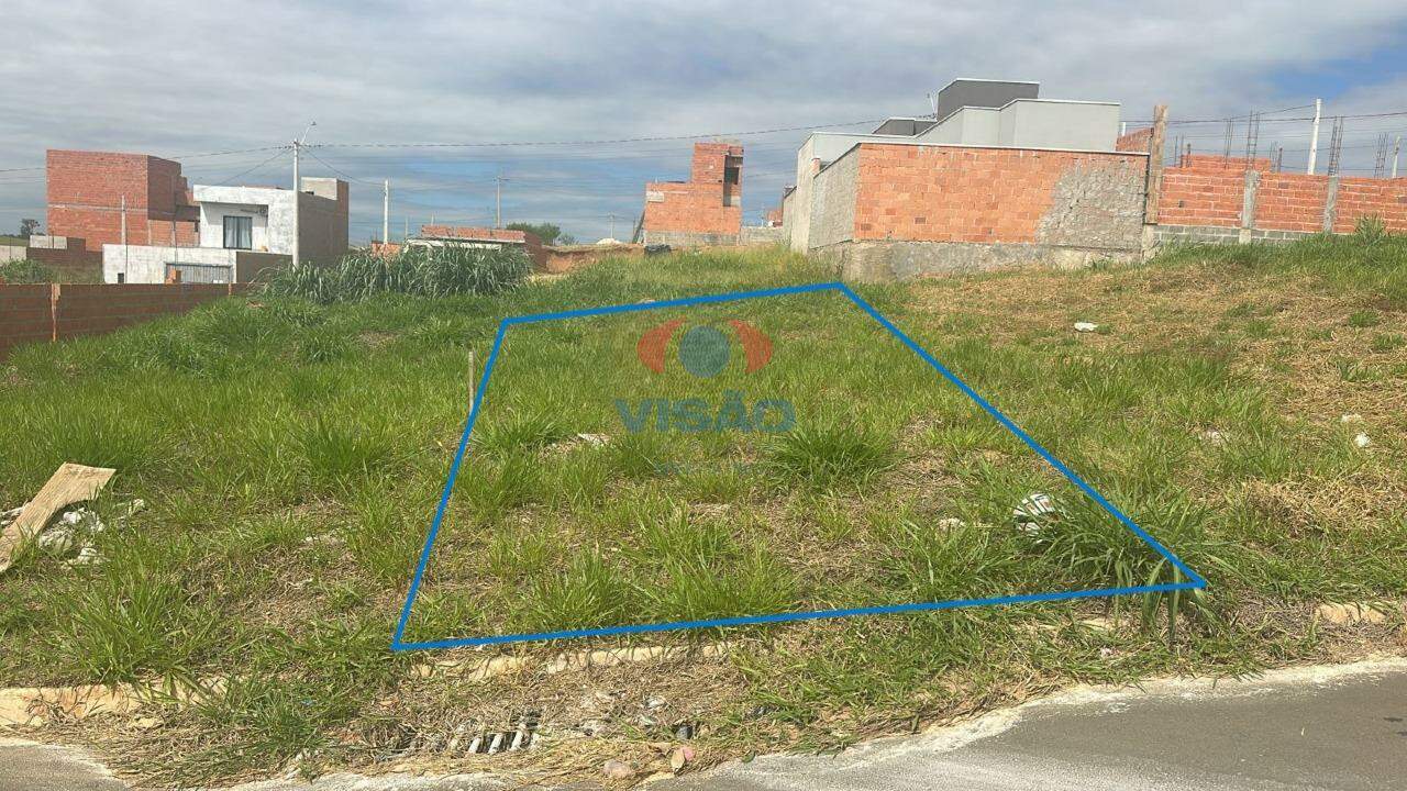 Terreno à venda no Parque Barnabé: 