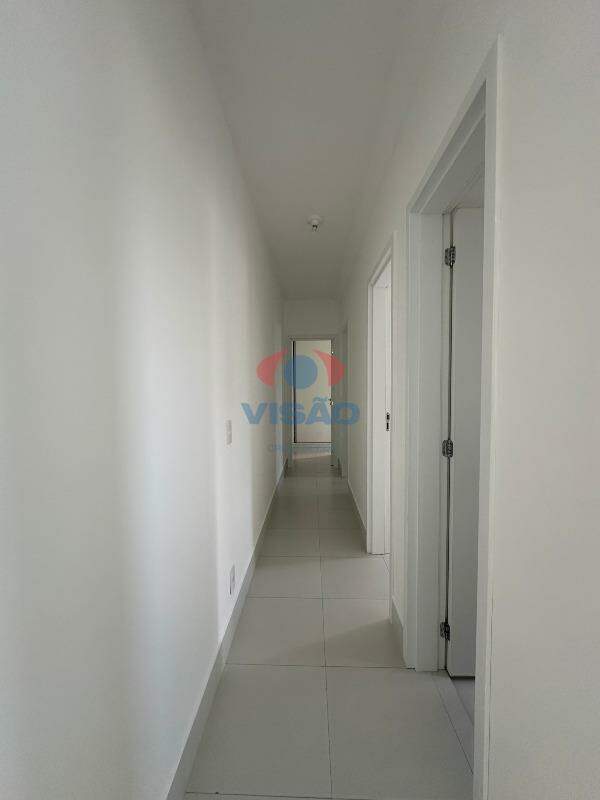 Apartamento para aluguel no Jardim Santiago: CORREDOR