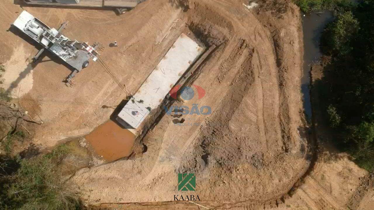 Terreno em condomínio à venda no Chácara Belvedere: 