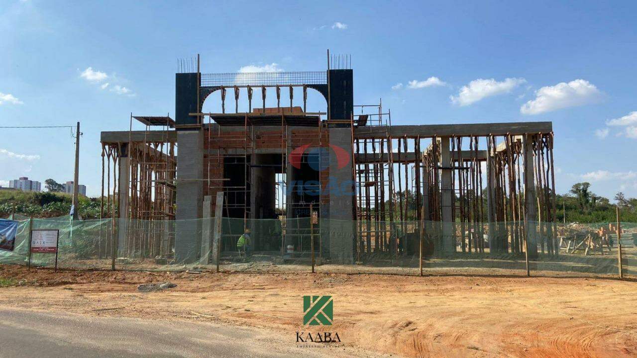 Terreno em condomínio à venda no Chácara Belvedere: 