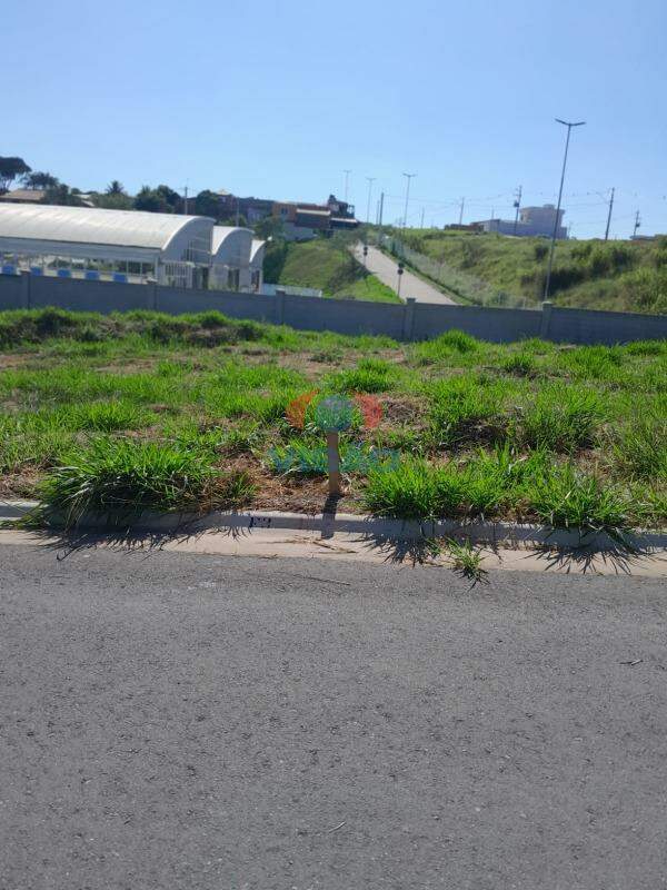 Terreno em condomínio à venda no Jardim Casablanca: 