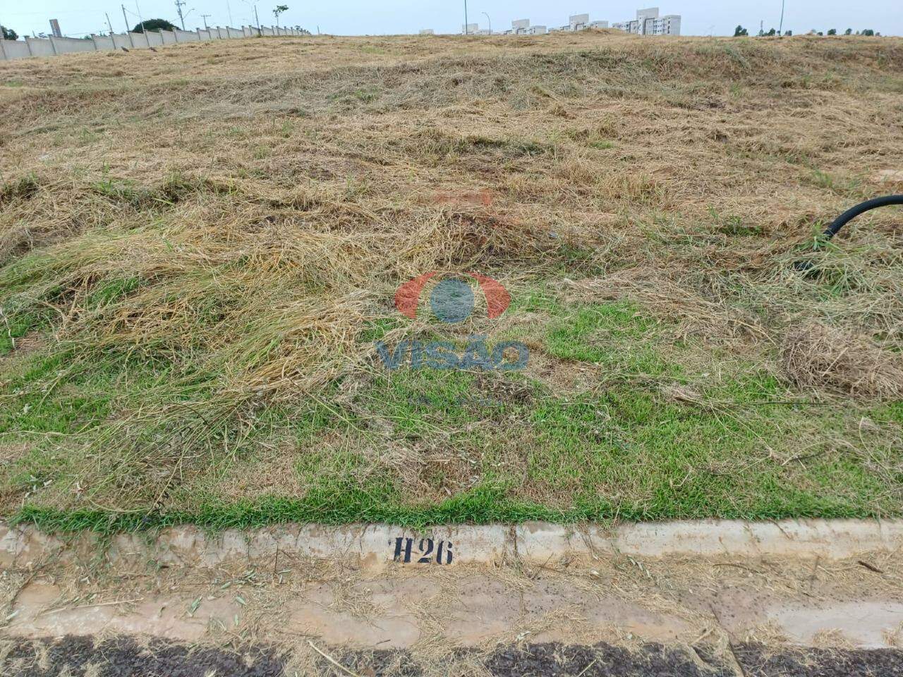 Terreno em condomínio à venda no Jardim Casablanca: 