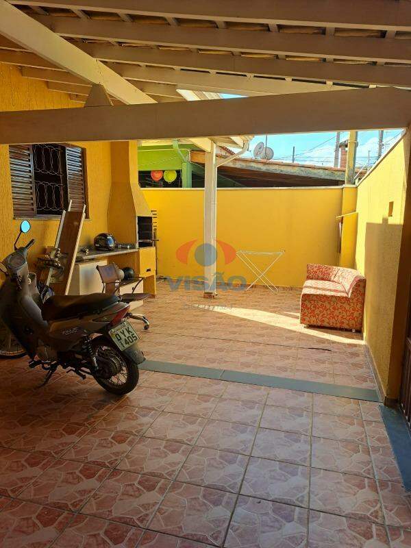 Casa à venda no Lauro Bueno de Camargo: 