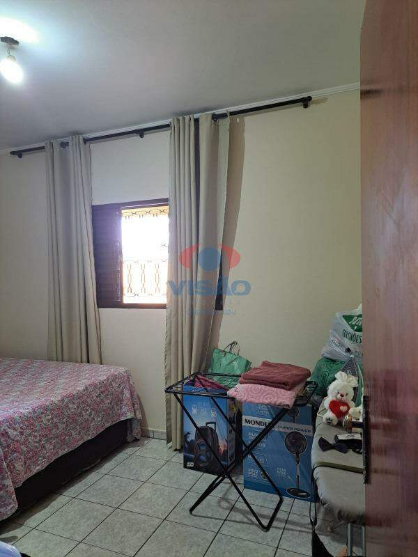 Casa à venda no Lauro Bueno de Camargo: 