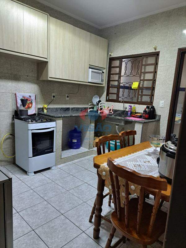 Casa à venda no Lauro Bueno de Camargo: 