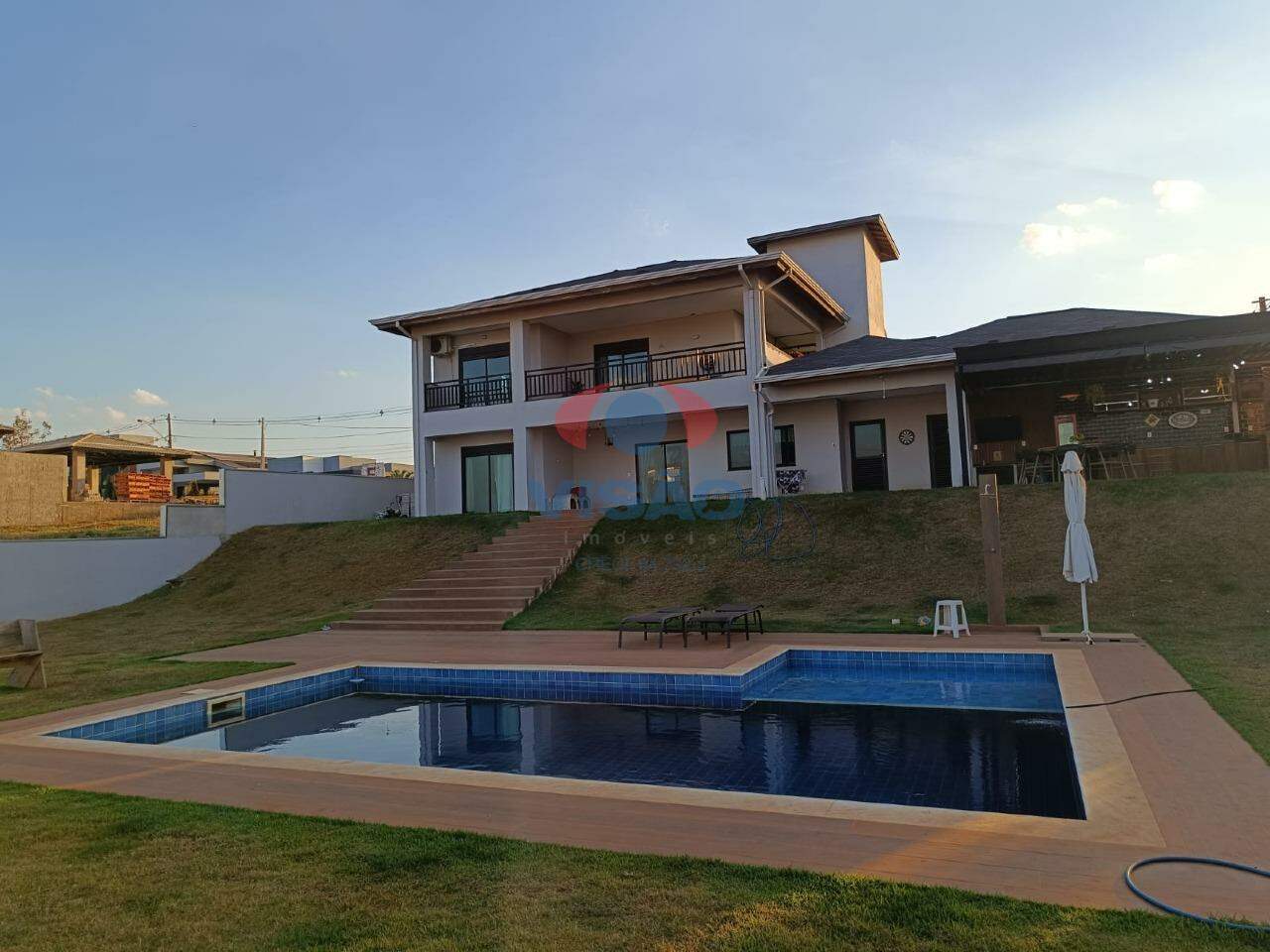 Casa em condomínio à venda no Jardim Quintas da Terracota: 