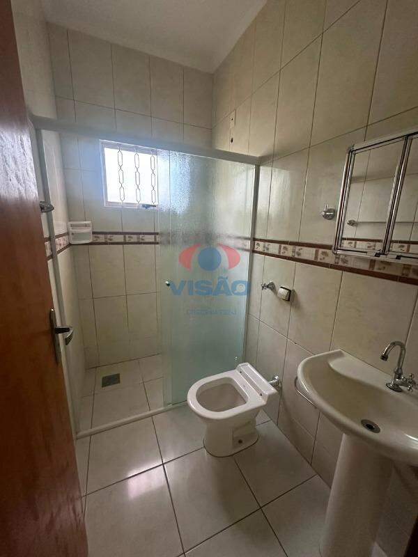 Casa para aluguel no Jardim Regina: 