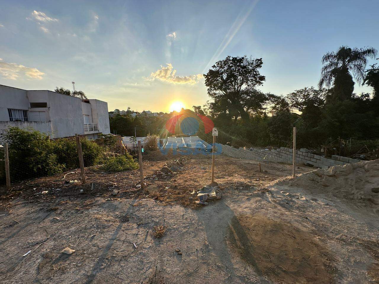 Terreno à venda no Jardim Morumbi: 