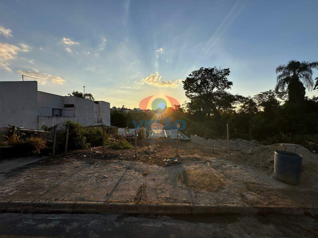 Terreno à venda no Jardim Morumbi: 