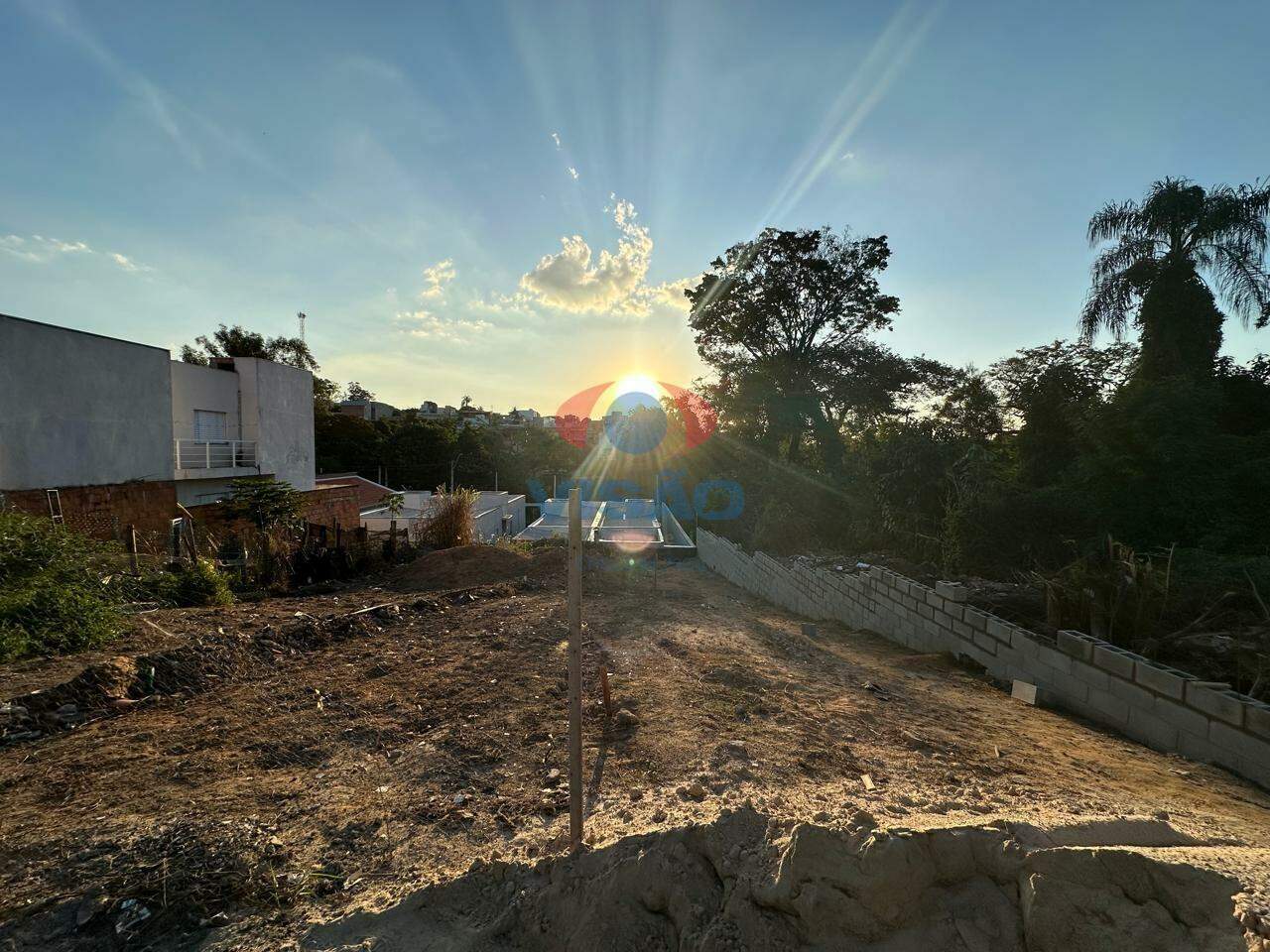 Terreno à venda no Jardim Morumbi: 