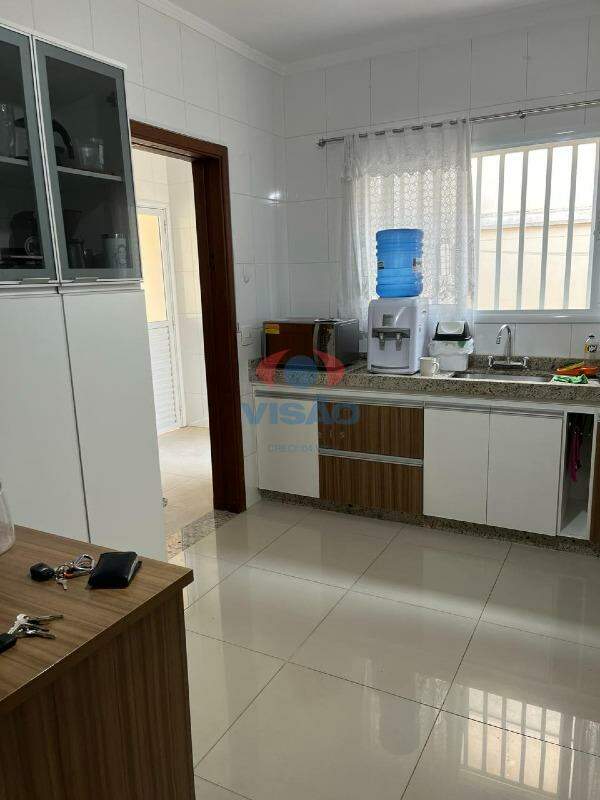 Casa à venda no Jardim Esplanada II: 