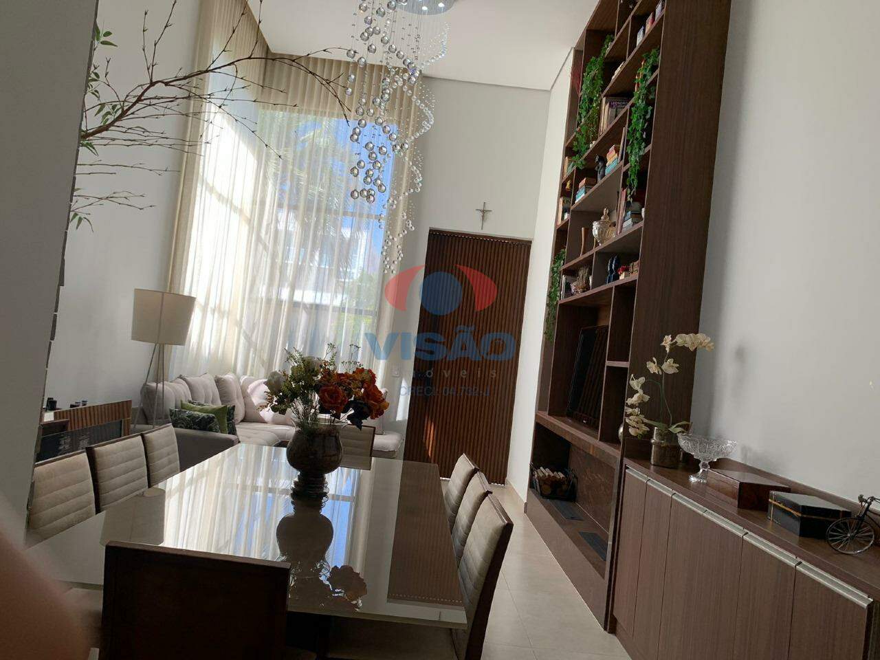 Casa em condomínio à venda no Jardim Vila Paradiso: 