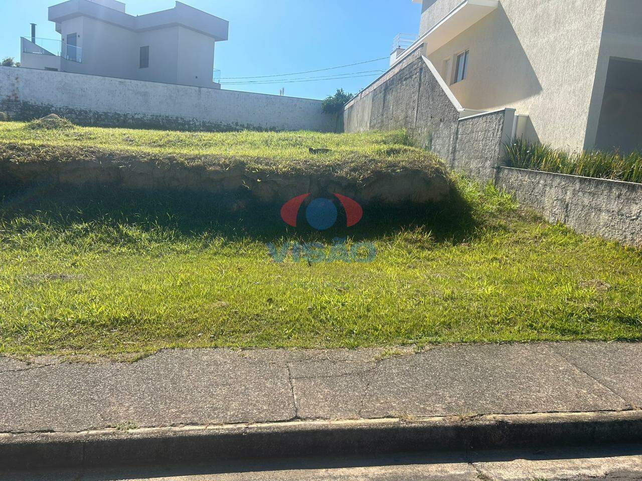 Terreno em condomínio à venda no Jardim Reserva Bom Viver de Indaiatuba: