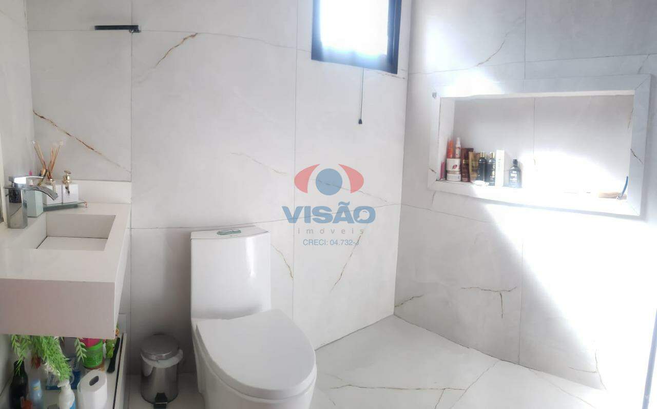 Casa em condomínio à venda no Jardim Laguna: 