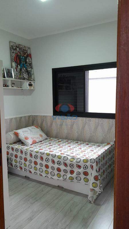 Casa em condomínio à venda no Jardim Laguna: 