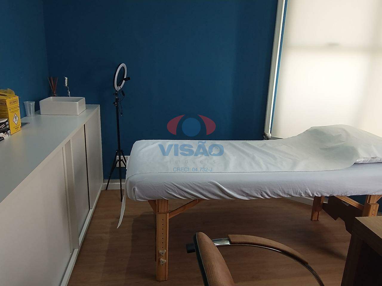 Sala à venda no Centro: 