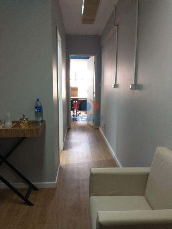 Sala à venda no Centro: 