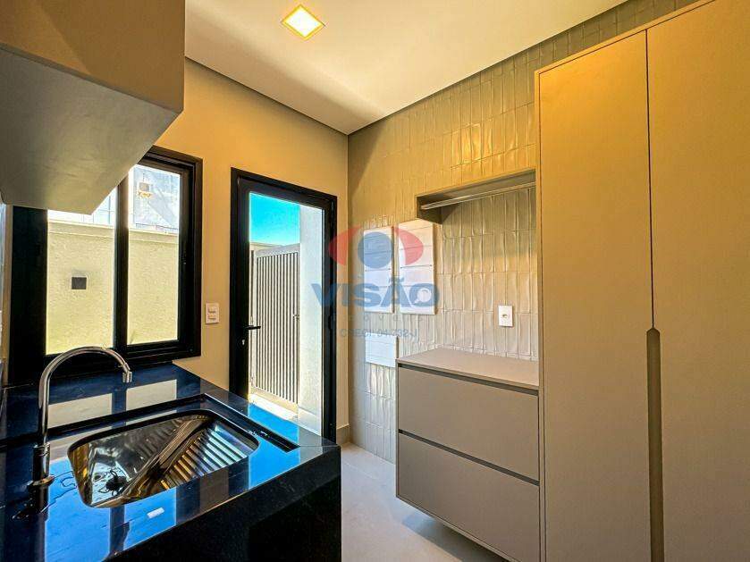 Casa em condomínio à venda no Altos da Bela Vista: 