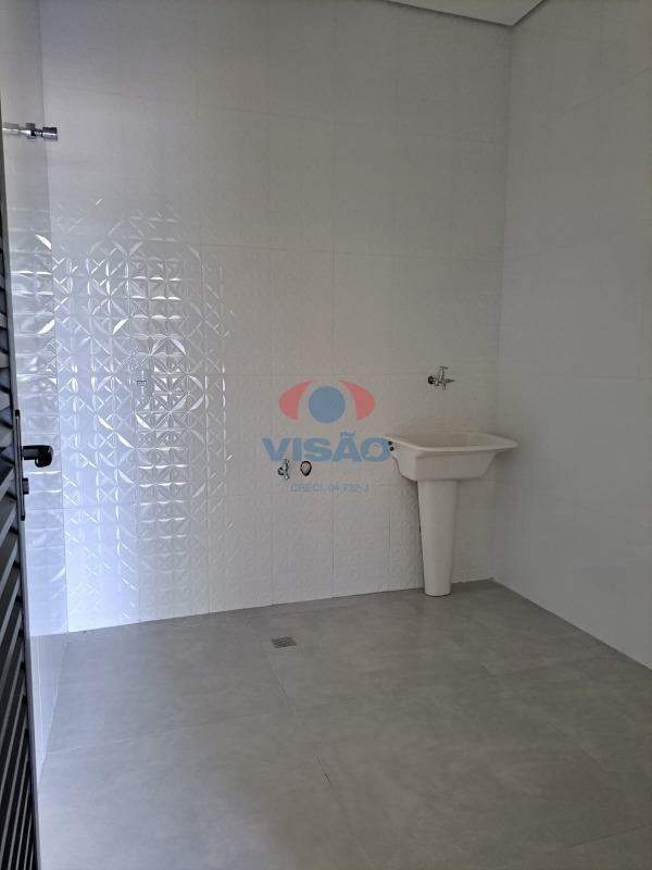 Casa em condomínio à venda no Loteamento Park Gran Reserve: LAVANDERIA