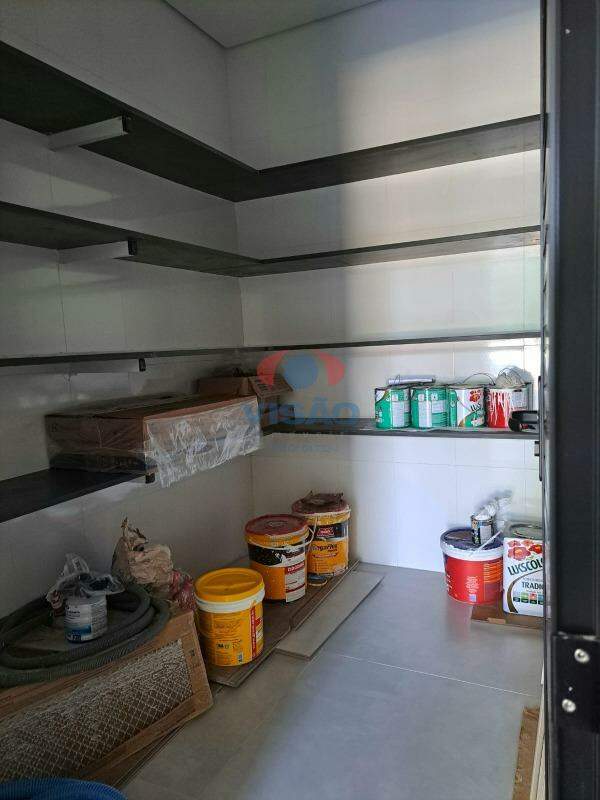 Casa em condomínio à venda no Loteamento Park Gran Reserve: DISPENSA