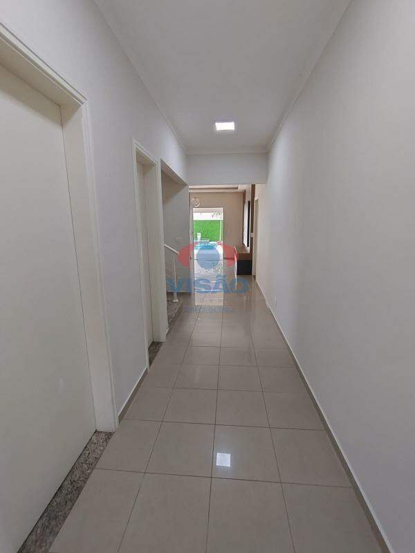 Casa em condomínio à venda no Jardim Portal de Itaici: 